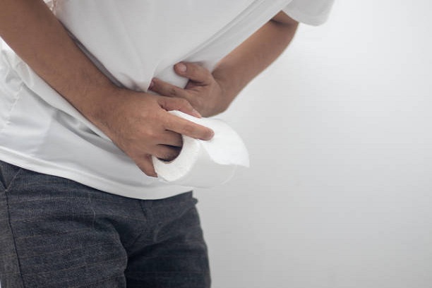 Mengatasi Susah Buang Air Besar dengan Jeruk dan Yoghurt